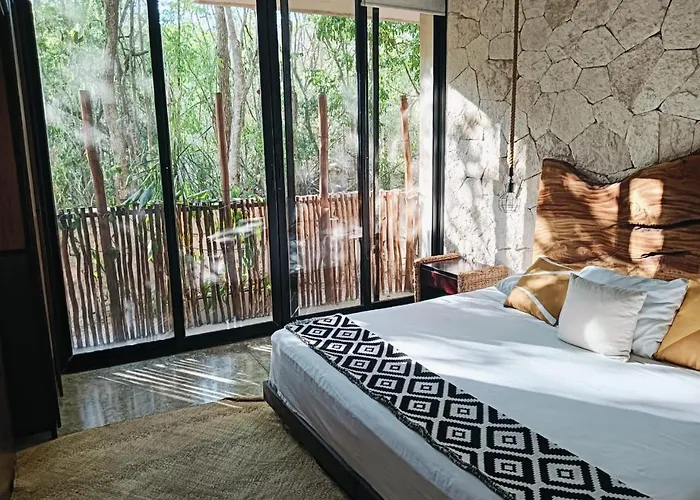 Agua & Selva Luxury Jungle Loft Apartment *
